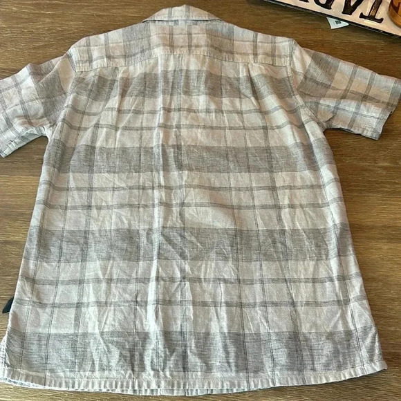 PATAGONIA ORGANIC COTTON MENS SHORT SLEEVE PLAID/CHECK BUTTON DOWN SZ LARGE - Picture 5 of 5